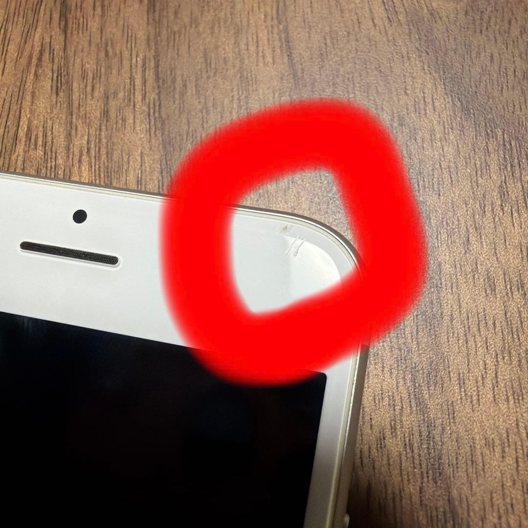 Apple iPhone 8 シルバー　64GB