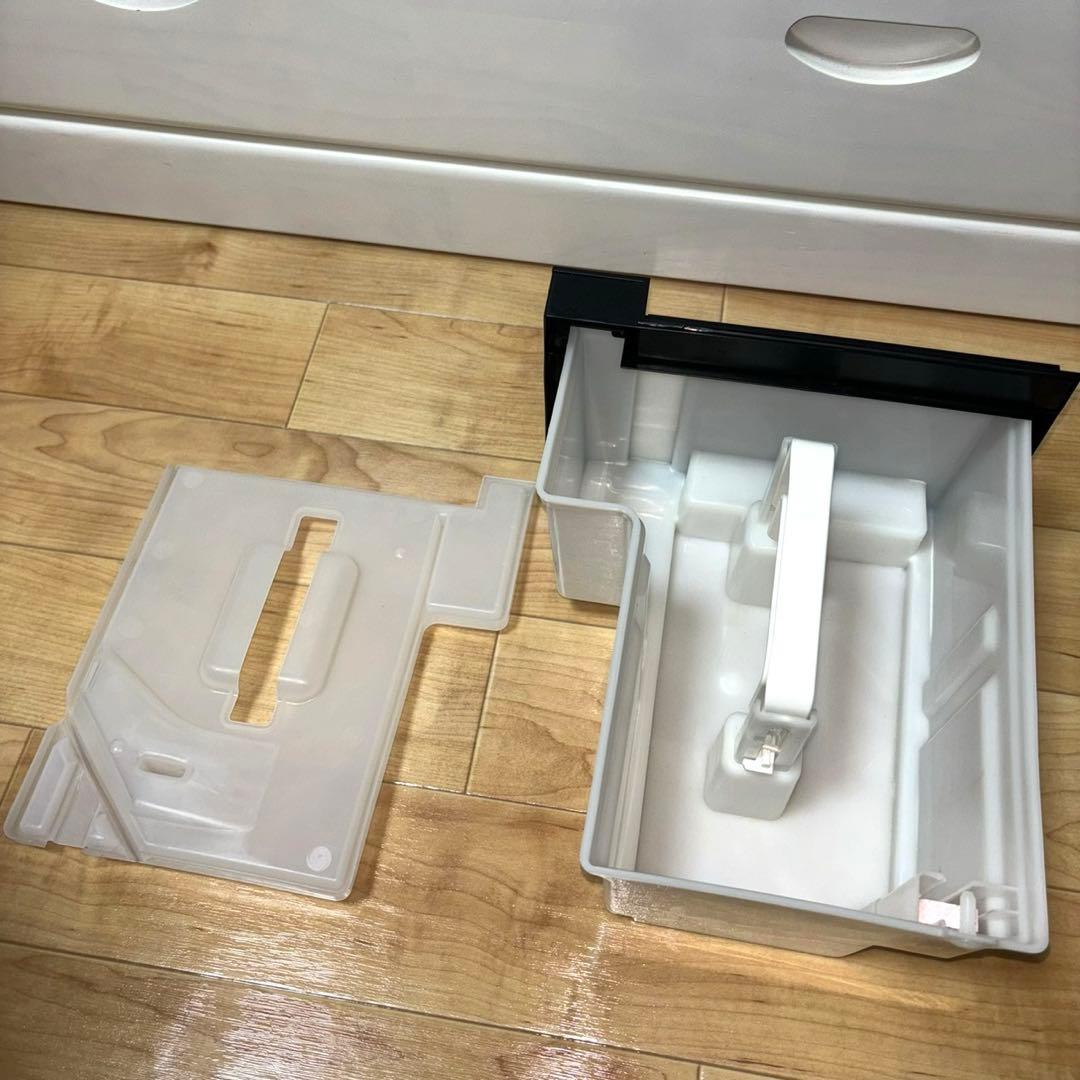 シャープ 除加湿空気清浄機 プラズマクラスター KC-HD70-W 2018年製