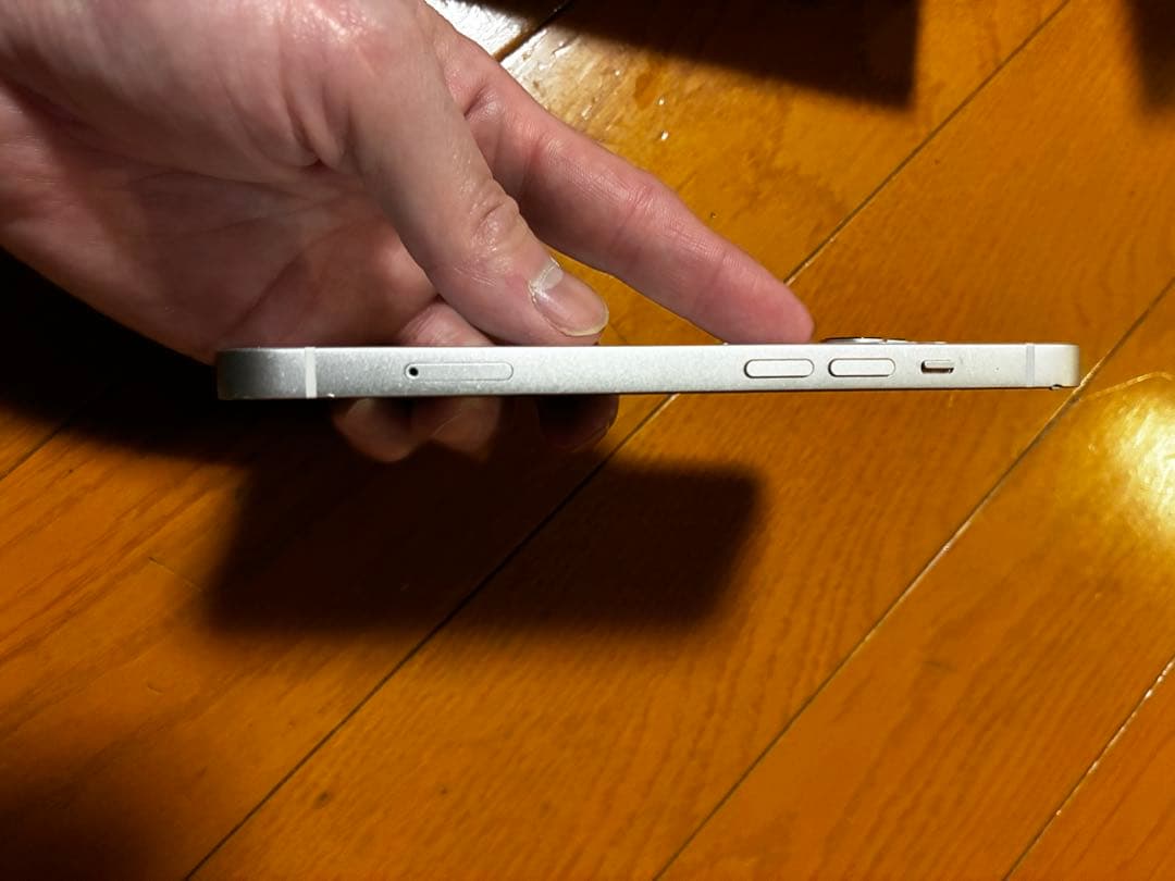 スマートフォン本体 iPhone13
