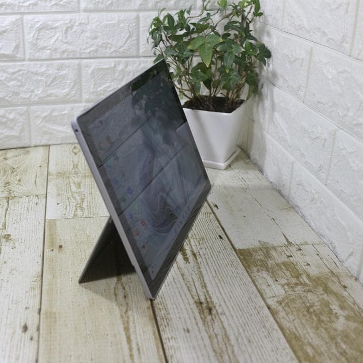 さくらsurface pro7+ LTE対応 タッチパネル