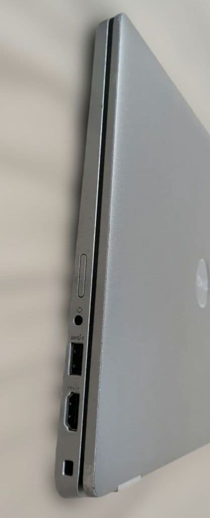 Dell13 ビジネス Core7 12世代 32GBメモリ256GB NVMe