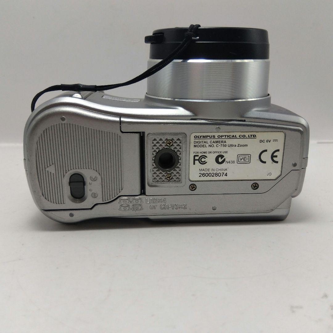 動作品　オリンパス C‑750 ULtra Zoom コンデジカメラ