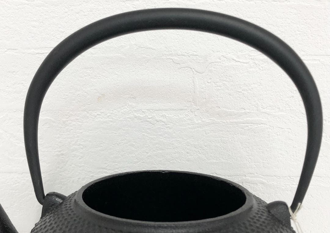 コンソメ 南部鉄器 鉄瓶 池永鉄工 盛岡アラレ 1.4型 本場南部鉄瓶