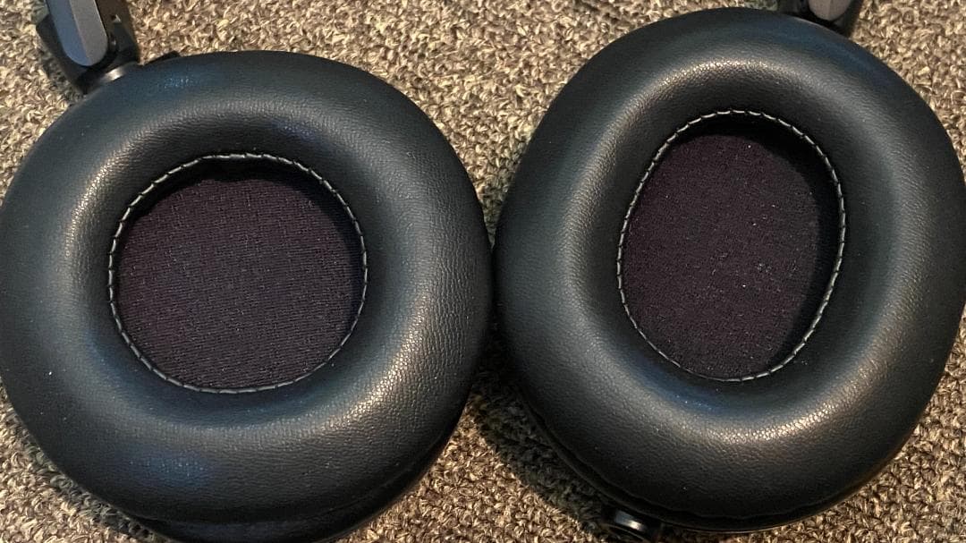 【美品】audio-technica ATH-M50x 有線ヘッドホン