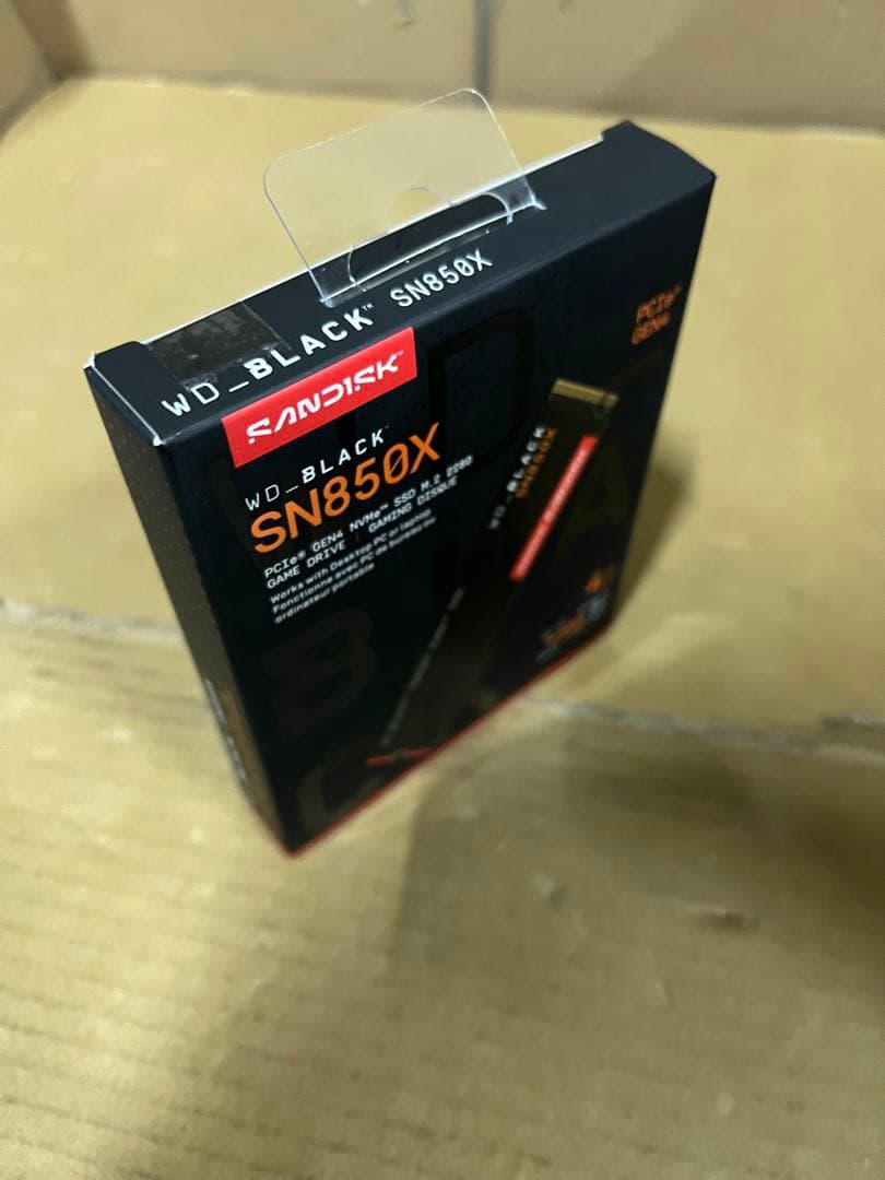 WD_BLACK 4TB SN850X 内蔵型　SSD WDS400T2X0E