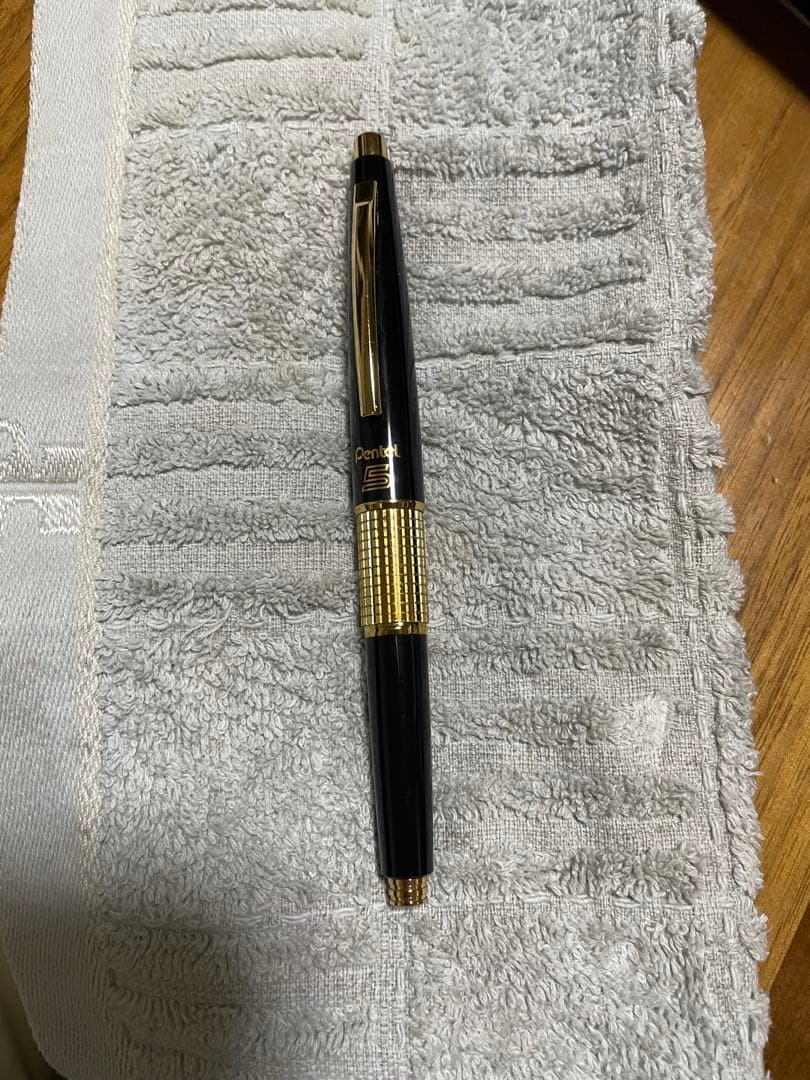 ぺんてるケリー　Pentel5 ゴールドケリー