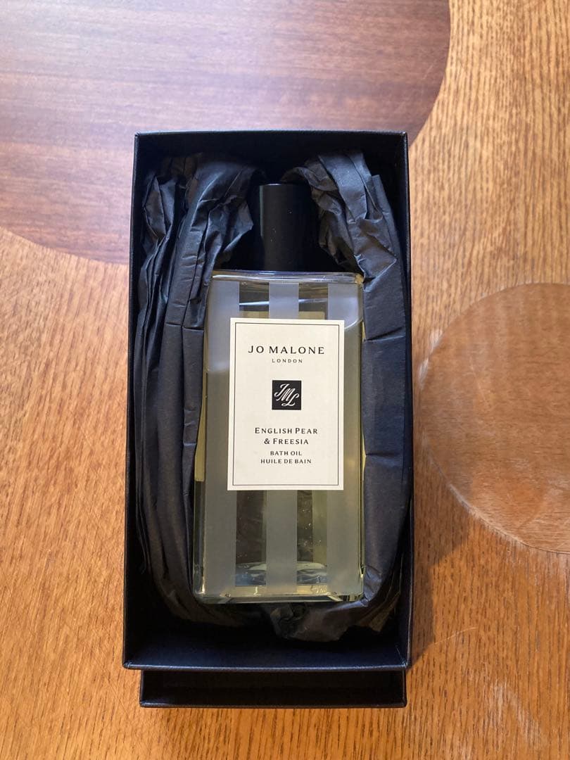 ✨新品JO MALONEイングリッシュ ペアー & フリージア バス オイル