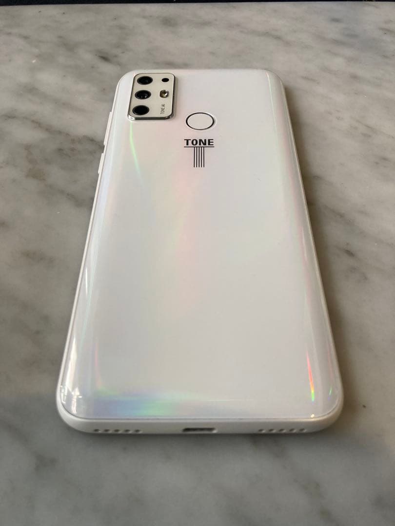 TONE e21 本体 128GB SIMフリー 初期化済 動作確認済