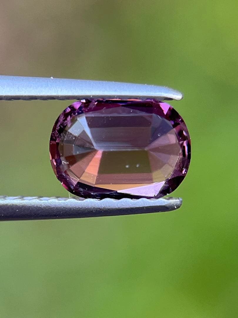 ピンクスピネル0.83ct 非加熱 Natural pink spinel
