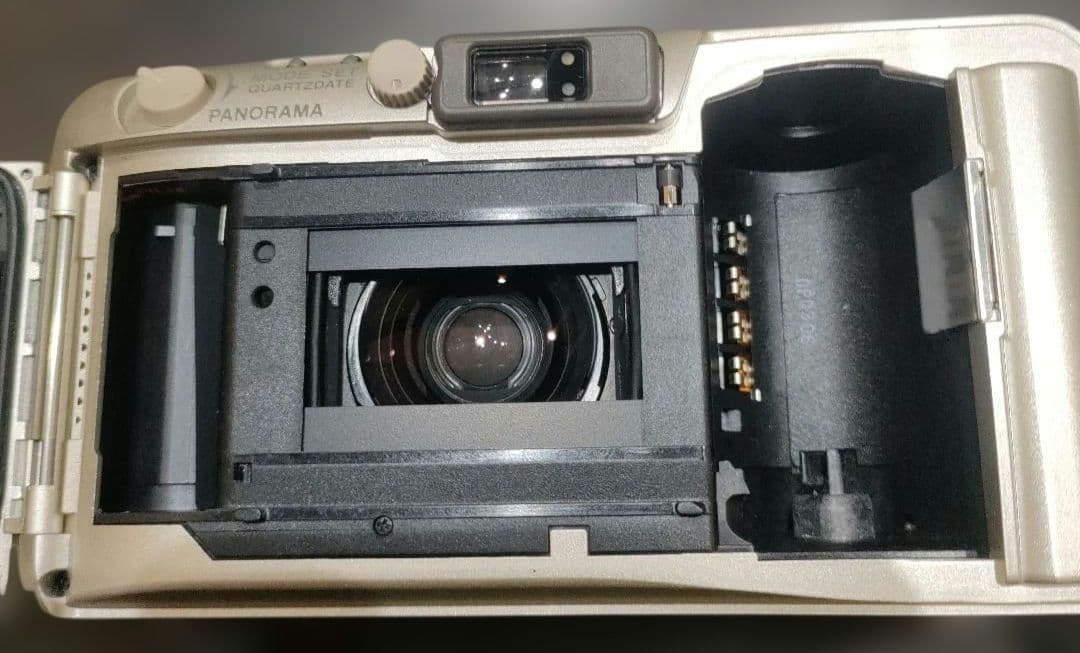 OLYMPUS「μ[mju:] ZOOM 105 DELUXE」コンパクトカメラ