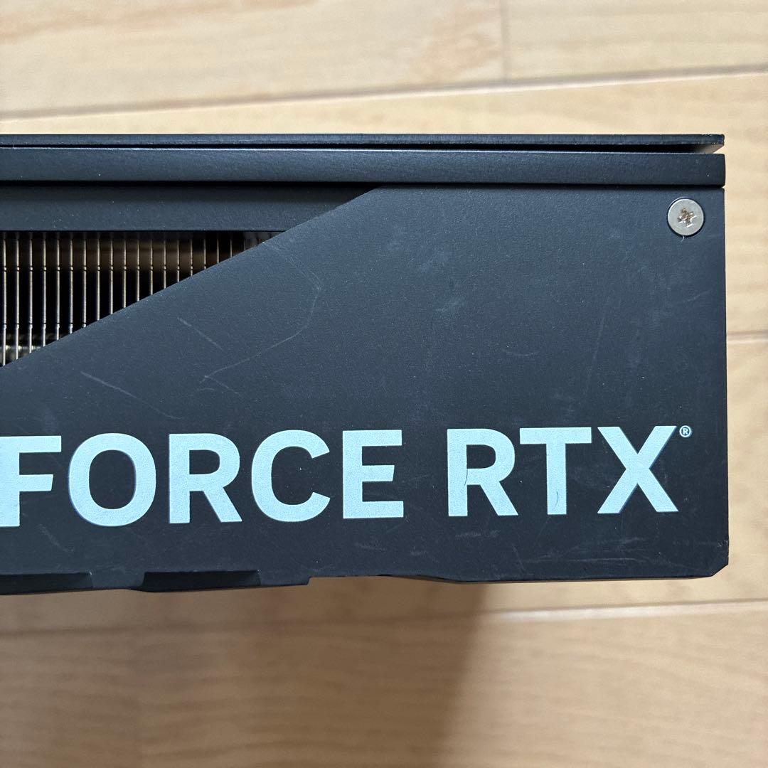 PNY RTX 4090 ヒートシンク　3連　ファン　LED バックプレート