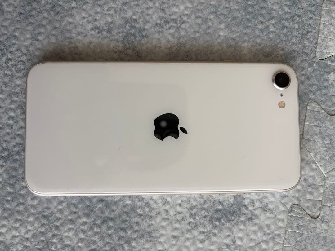 Apple iPhone SE3 (第3世代) スターライト　128GB