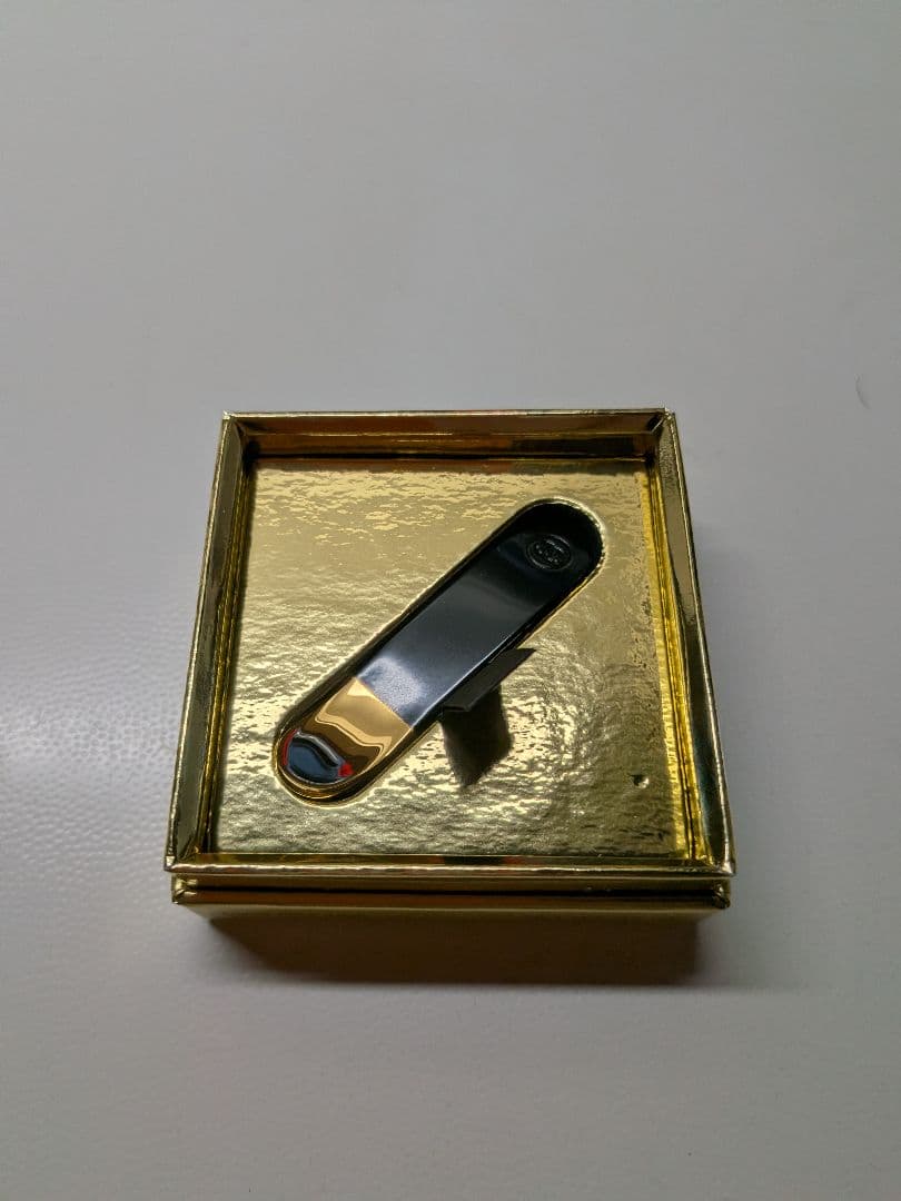 フェイスクリーム CHANEL SUBLIMAGE L'EXTRAIT POMMADE OR15g