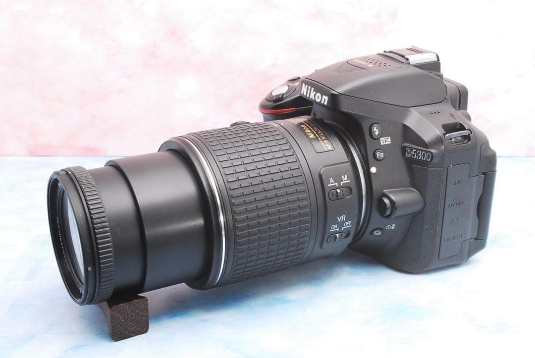 ☆Nikon D5300☆手ぶれ補正Wレンズ☆Wi-Fi搭載☆一眼レフカメラ