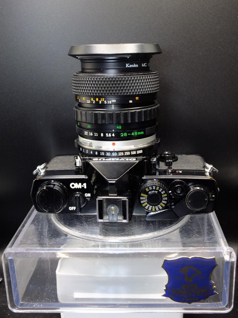 オリンパスOM1ブラック／Sズーム28~48ｍｍf4フード付【実写確認済整備品】