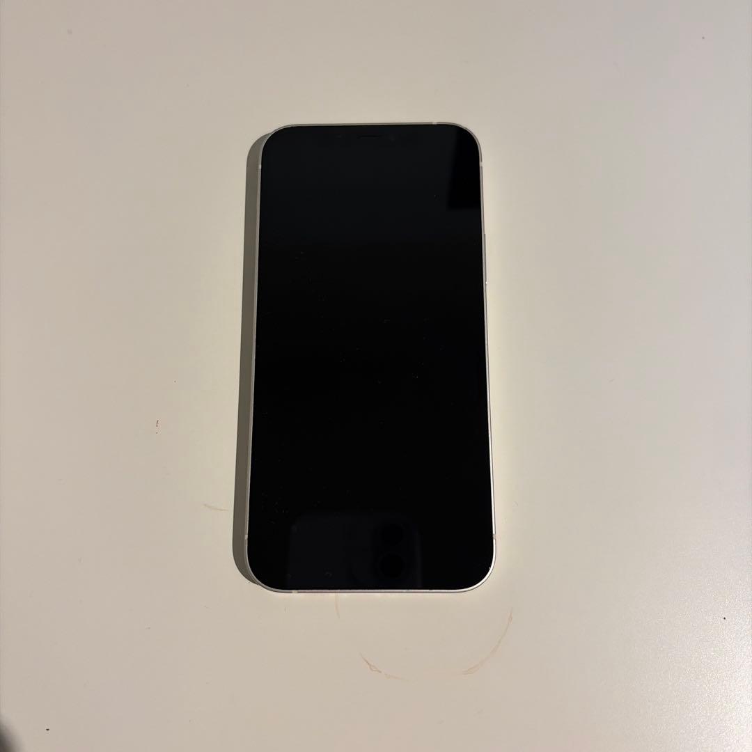 iPhone 12（容量：128GB／カラー：ホワイト）