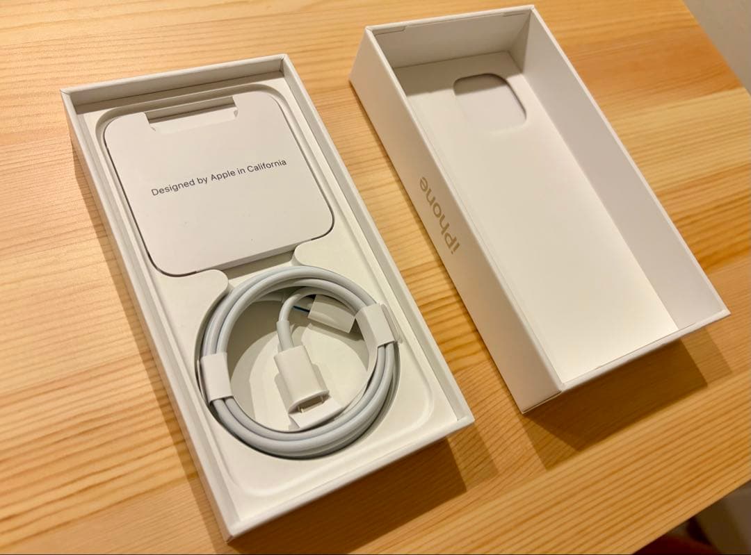 ★希少/生産終了★ iPhone13mini 256GB 極上美品 付属品完備