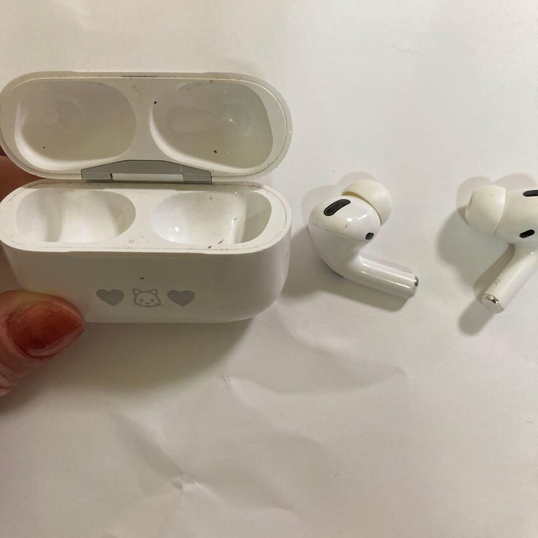 AirPods Pro 本体 ハート猫デザイン
