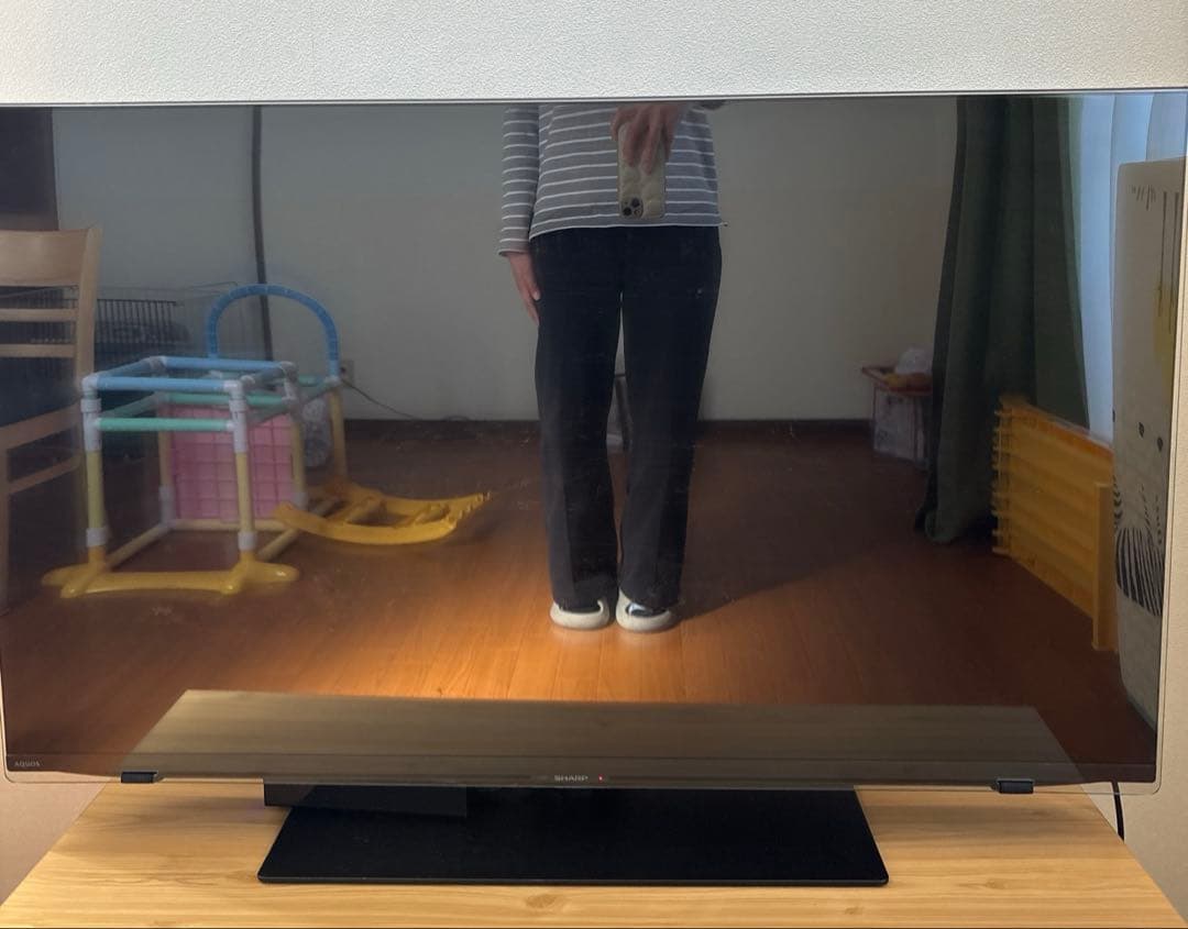 美品　SHARP シャープ AQUOS 4K液晶テレビ 43V型