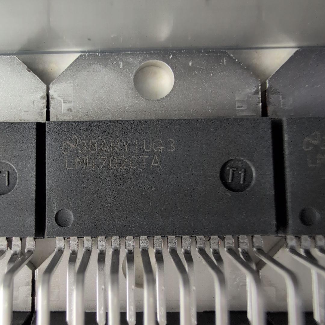 LM4702CTA オーディオパワーアンプドライバIC