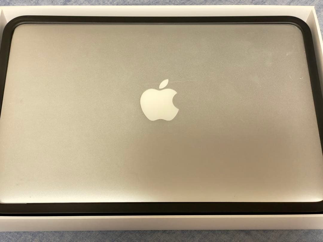 スマホ・タブレット・パソコン APPLE MacBook Air 11-inch Mid 2012