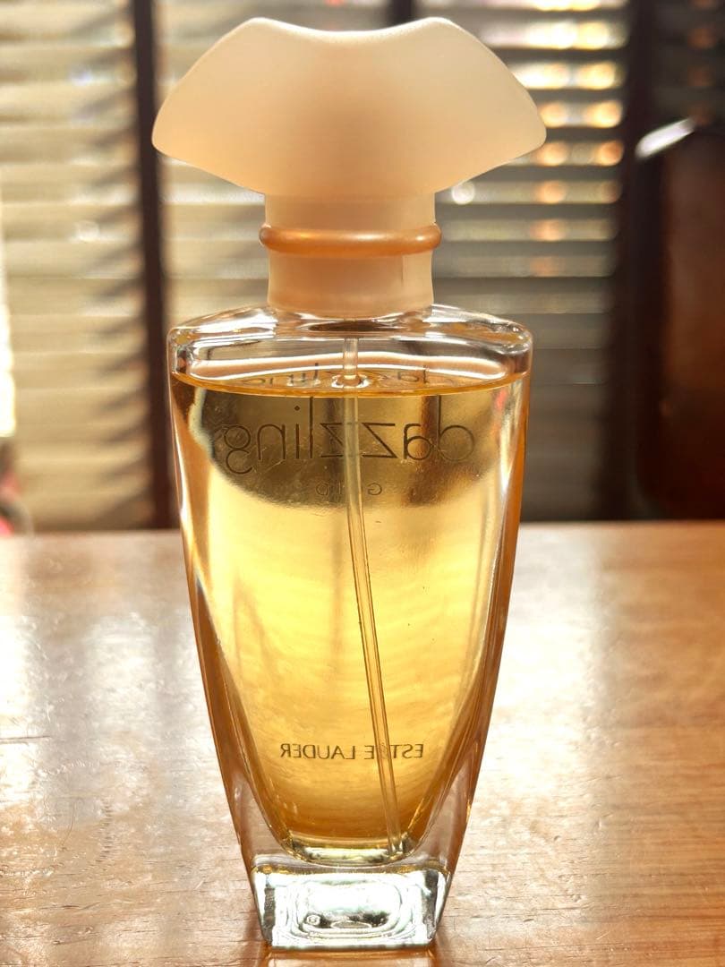 【貴重】エスティ ローダー ダズリングゴールド　50ml 香水