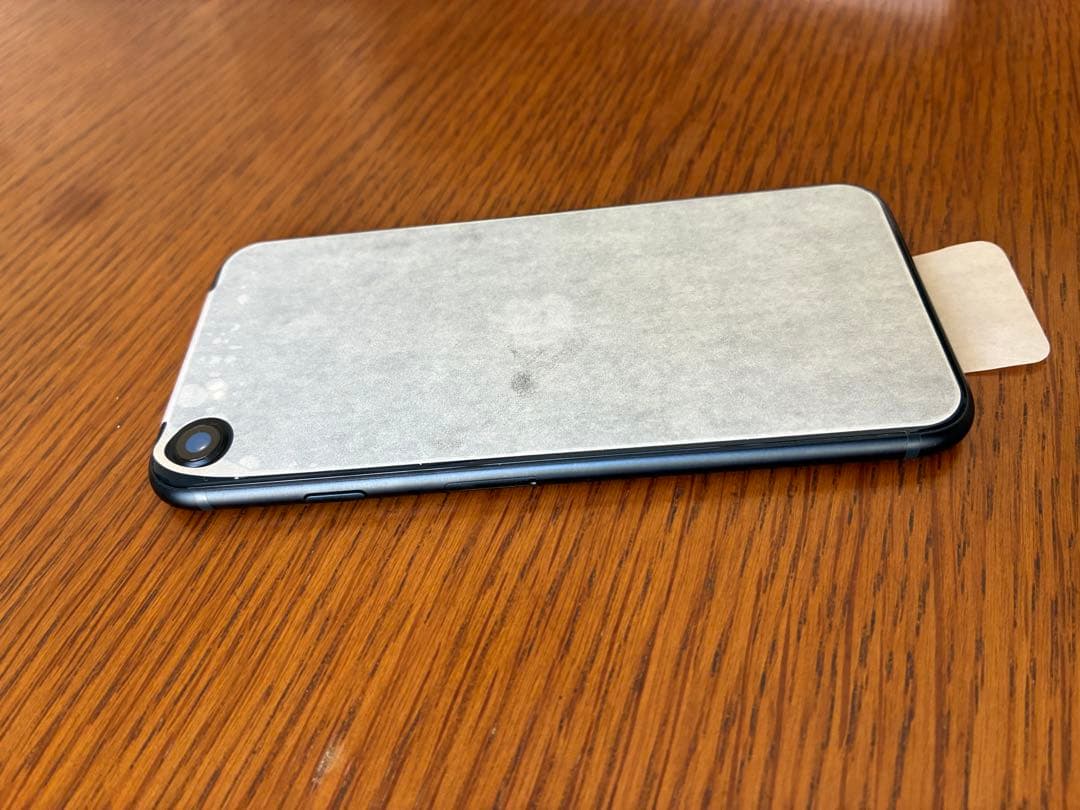 【新品同様】iPhoneSE第3世代 容量64G ミッドナイト