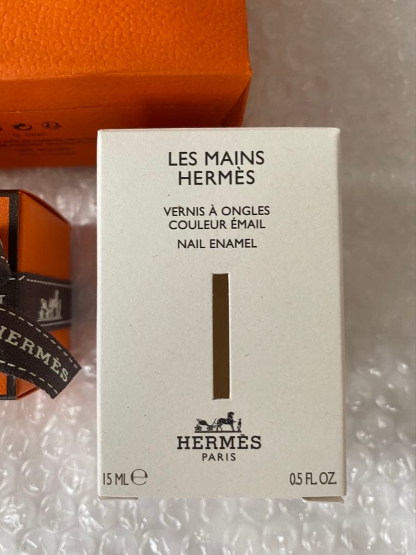 エルメス　ネイルカラー リミテッド・エディション　　ブラン・オラージュ限定　新品