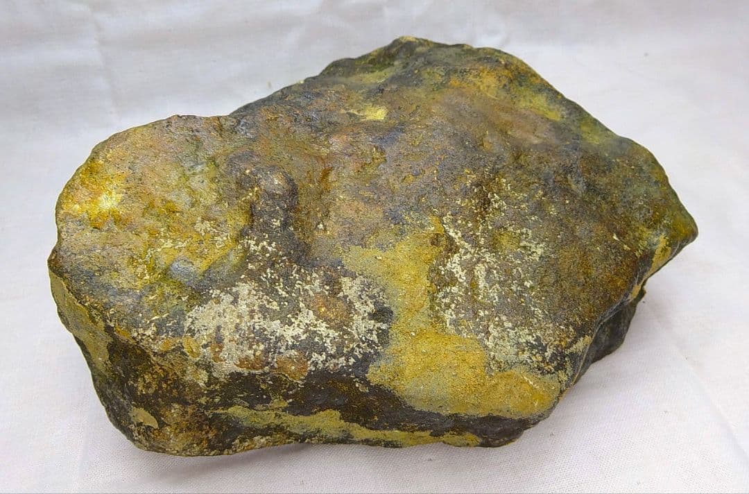 超高線量!!増富温泉ラジウム黒鉱石（165)お風呂用