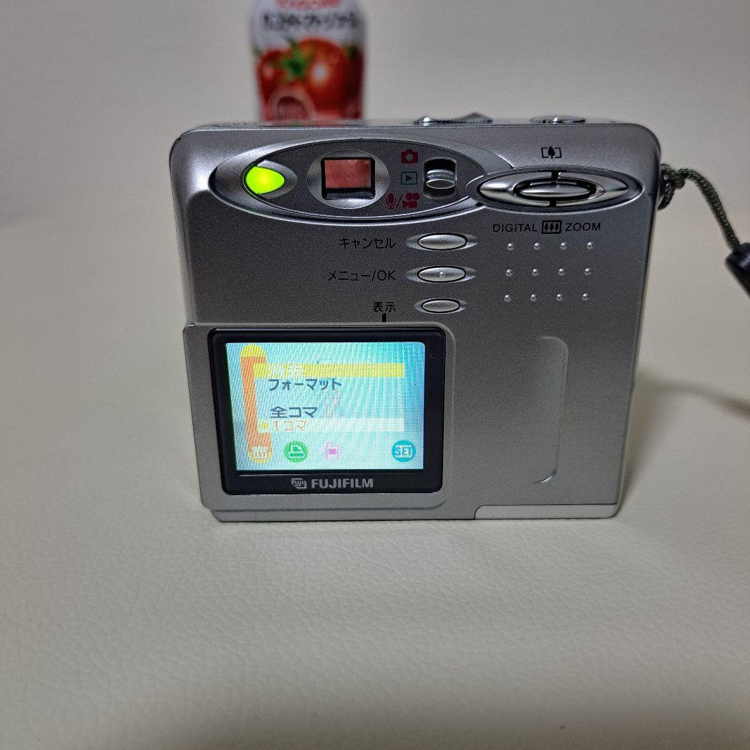 【稼働品】FUJIFILM FinePix 30i シルバー SDカード付