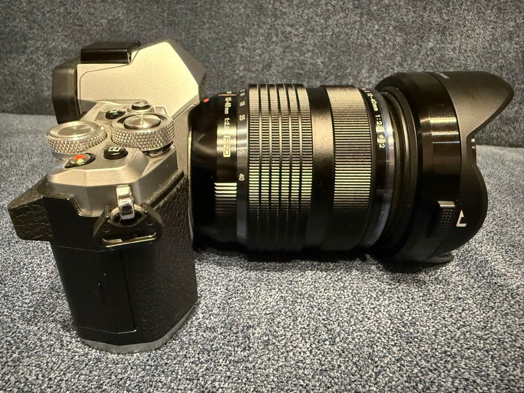 OM-D E-M5 Mark II 12-40mm + 45mmレンズ2本セット