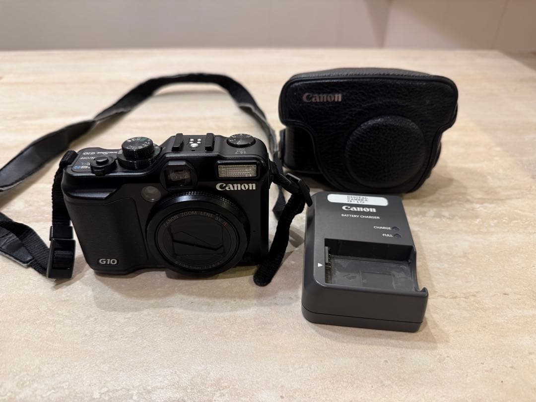 キヤノン　Canon PowerShot G10《純正専用ケース付属》