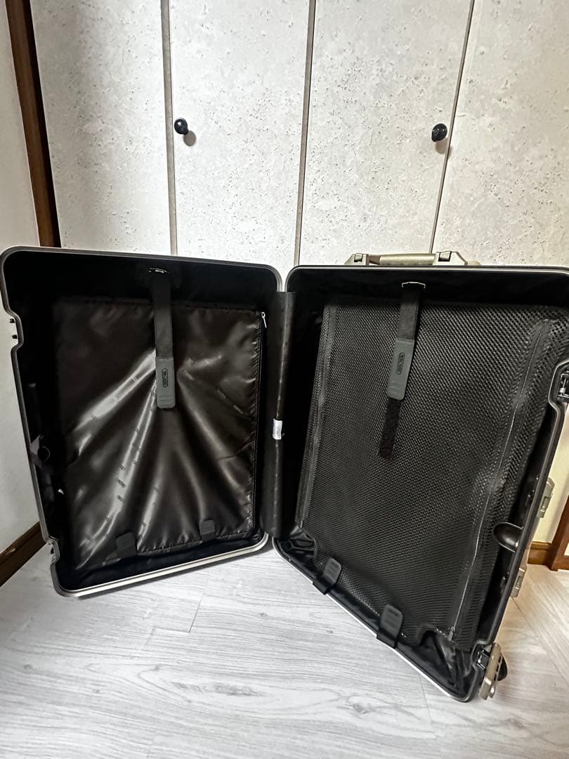 RIMOWA TOPAS E-tag リモワ トパーズ 82L