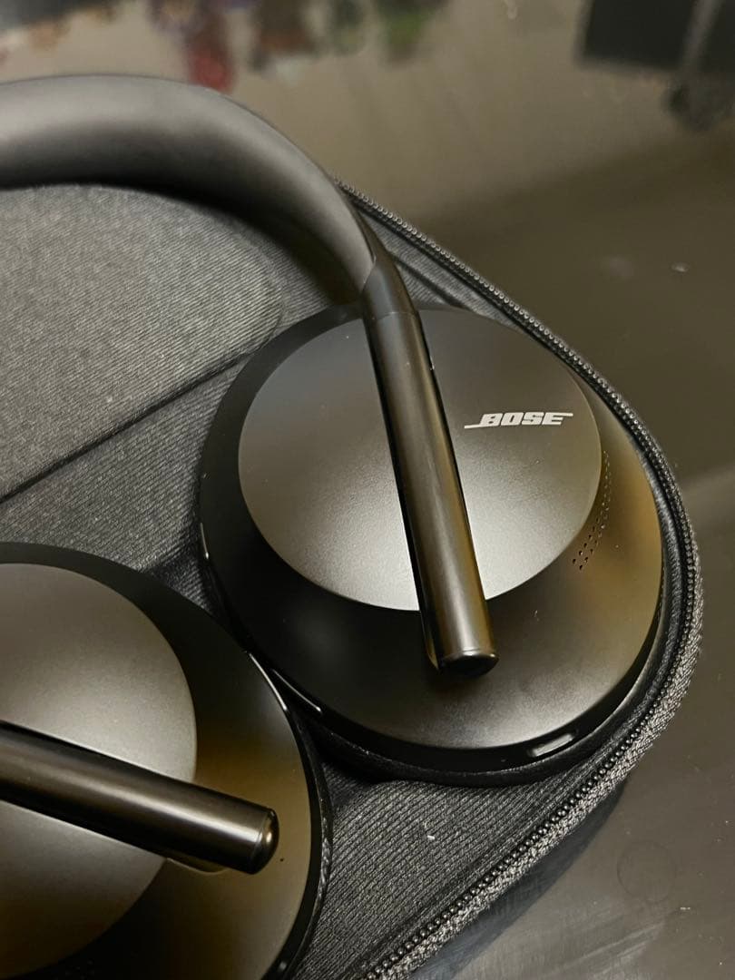 値下　BOSE Noise Cancelling Headphones 700