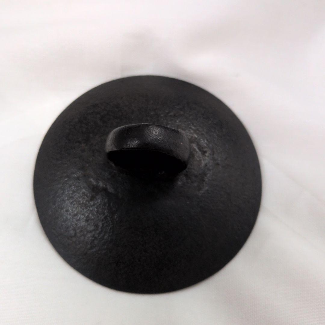 【未使用品】南部鉄器　花模様　鉄瓶