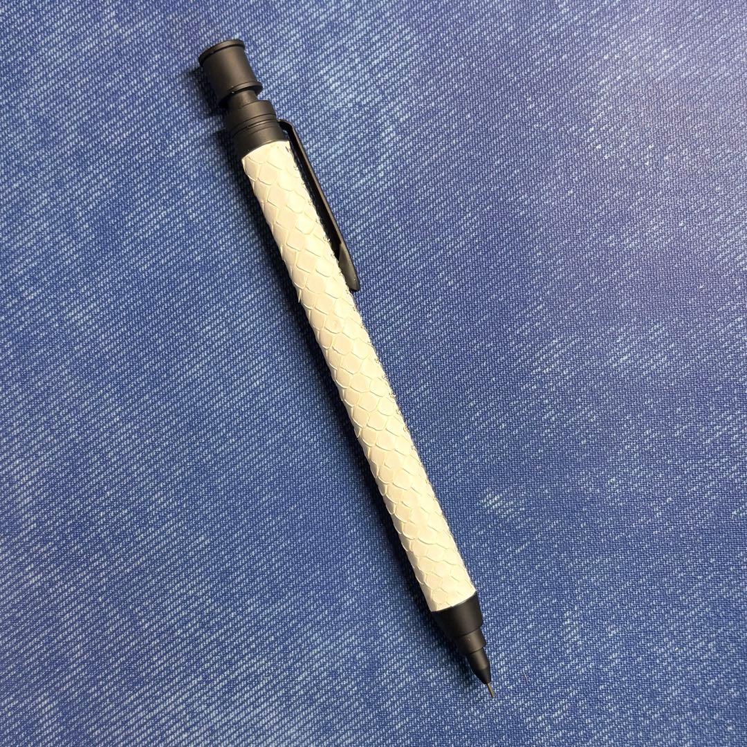 蛇革シャープペンシル0.5mm