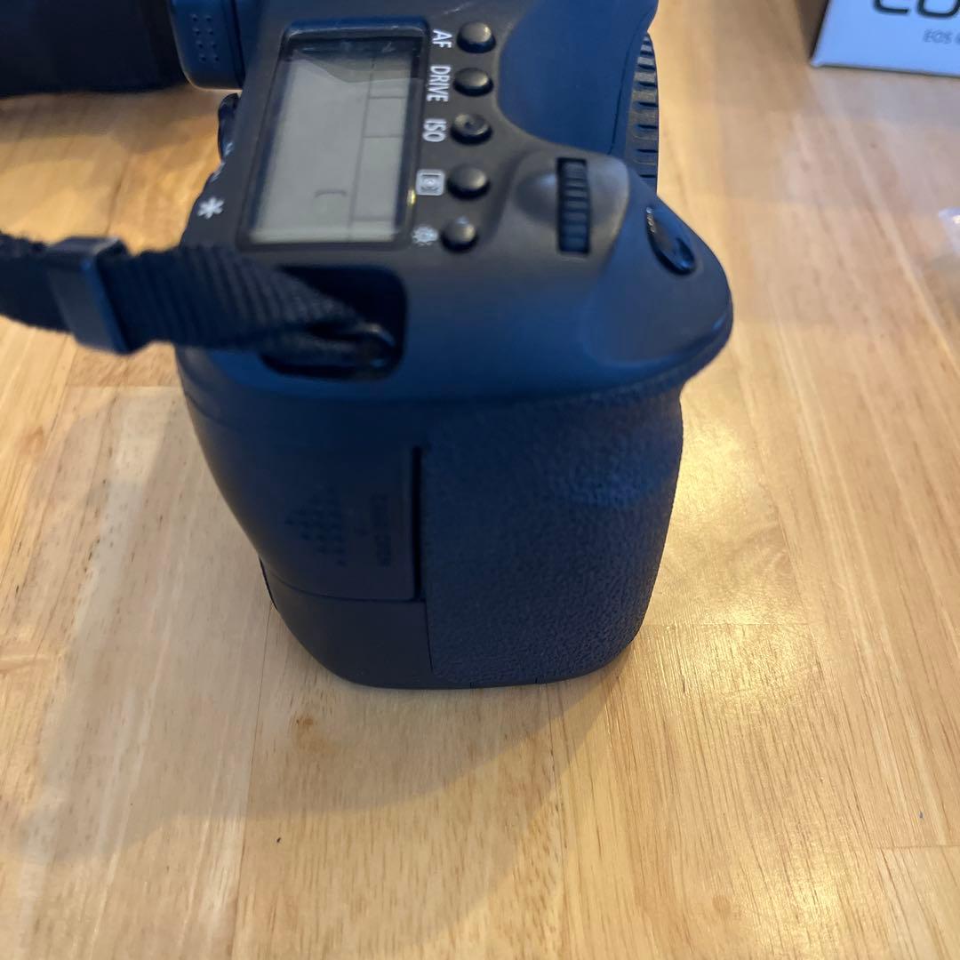 canon EOS6D フルサイズ一眼　中古