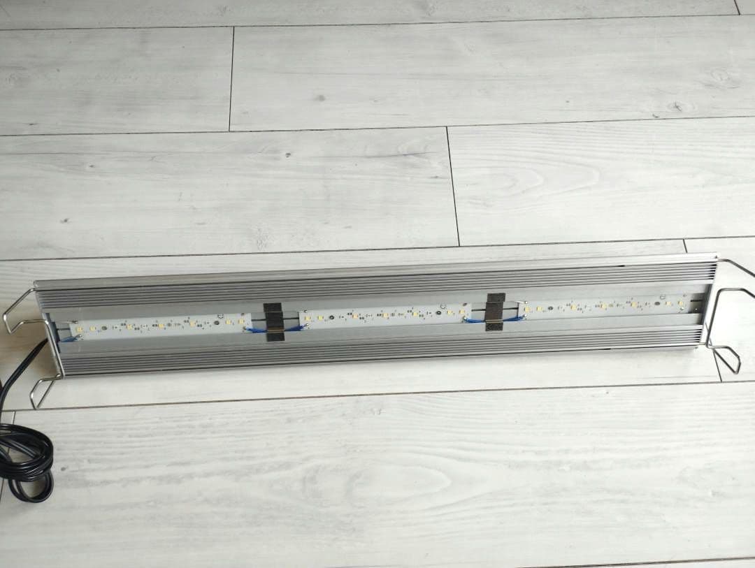 60cm 水草水槽 アクアリウム 入門セット（フィルター、パイプ、ライト等）