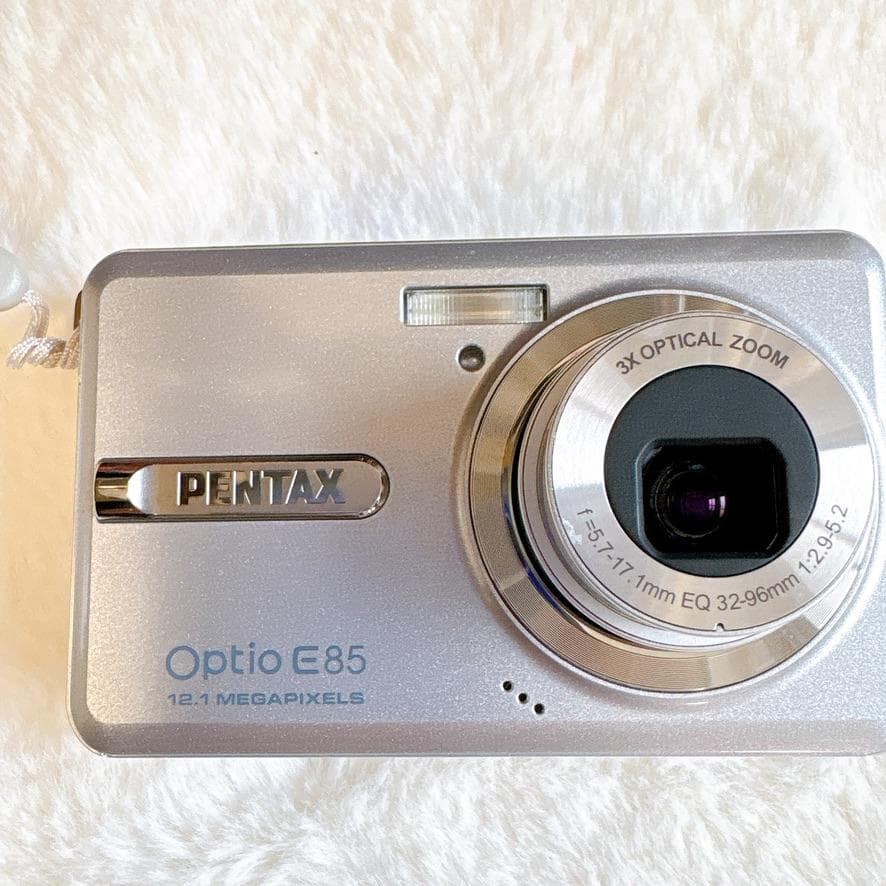 完品箱説明書付き動作確認済みPENTAXデジタルカメラOptioE85シルバー