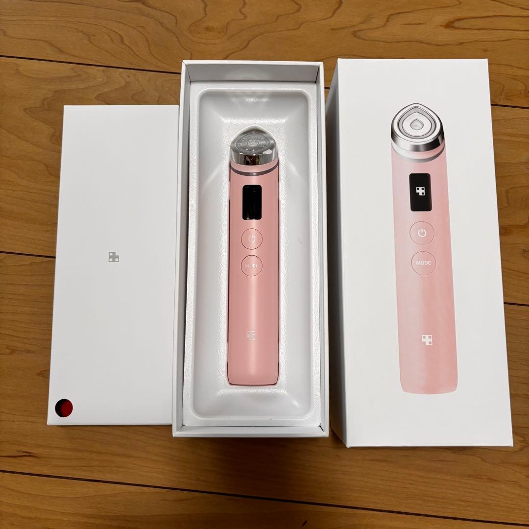 メディキューブ　ブースタープロ 美顔器 ピンク　ほぼ未使用　熊付き