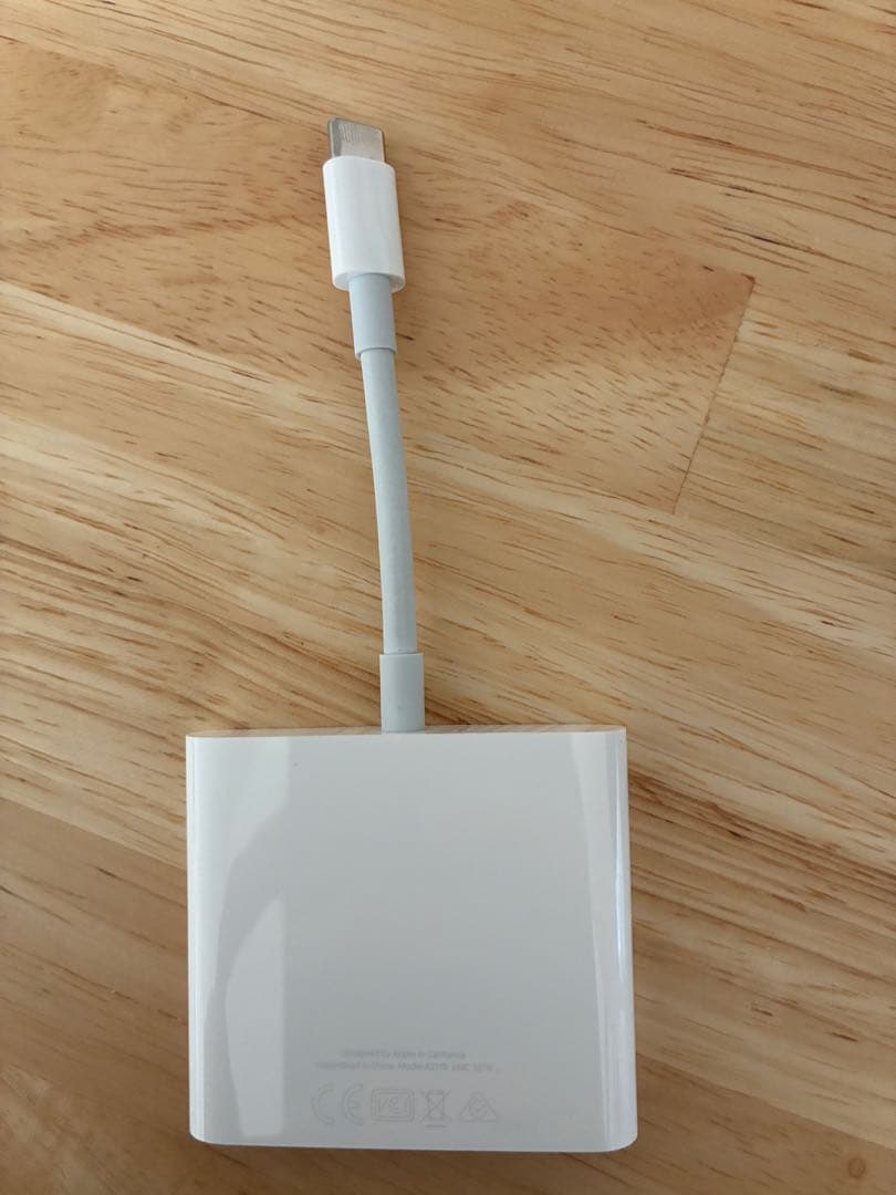 アップル純正品 USB-C HDMI変換アダプター ホワイト