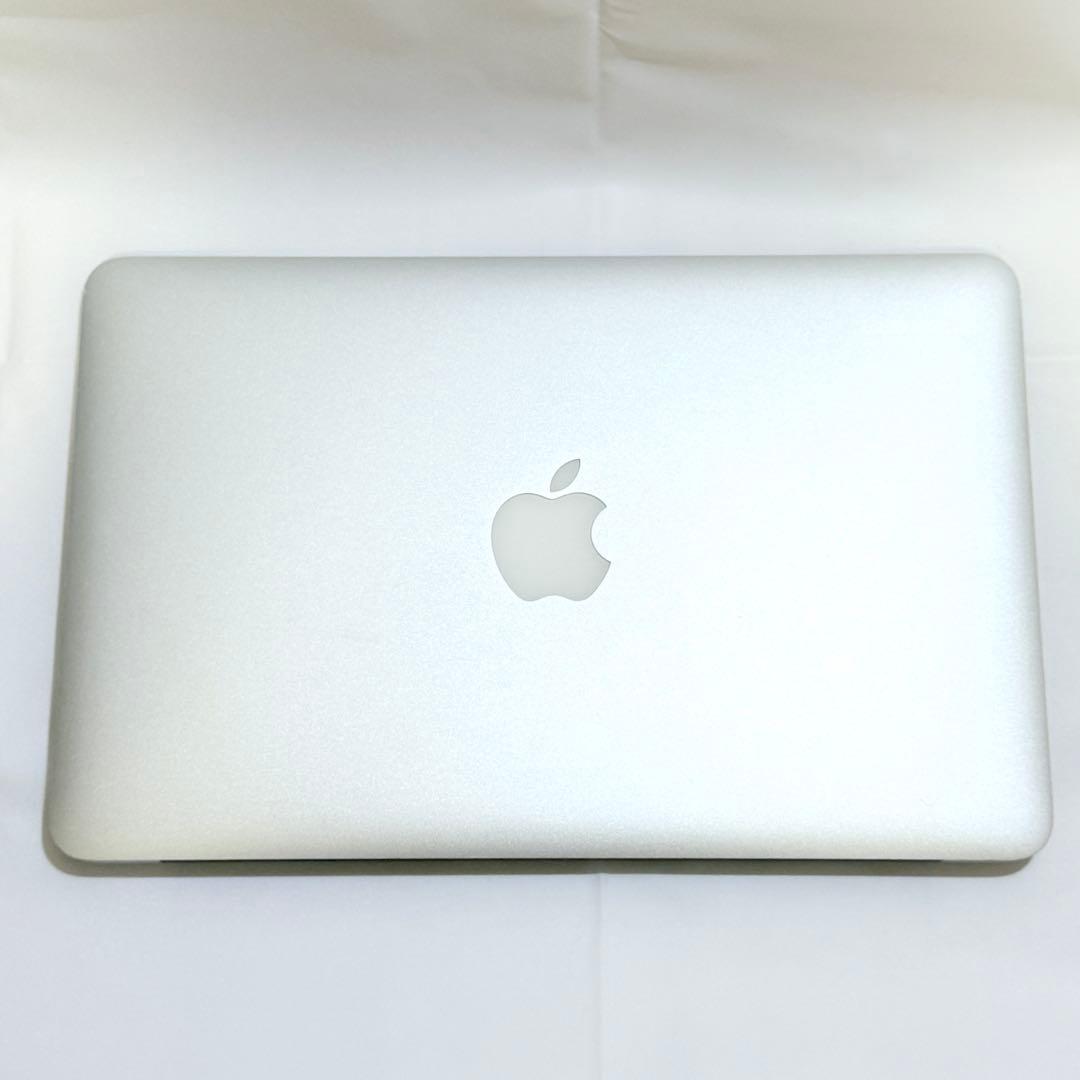 MacBook本体 Apple MacBook Air (11-inch, Mid 2013)