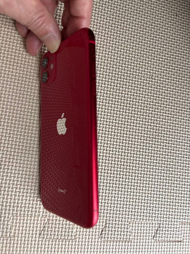 Apple iPhone 11 128G赤 6.1インチ 本体