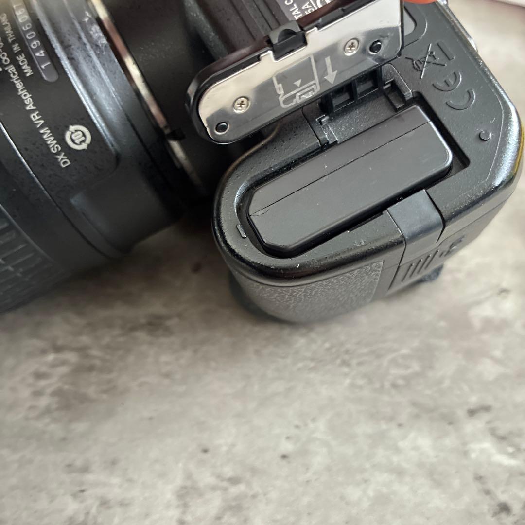 Nikon D3100 デジタル一眼レフ 本体 バッテリー付き
