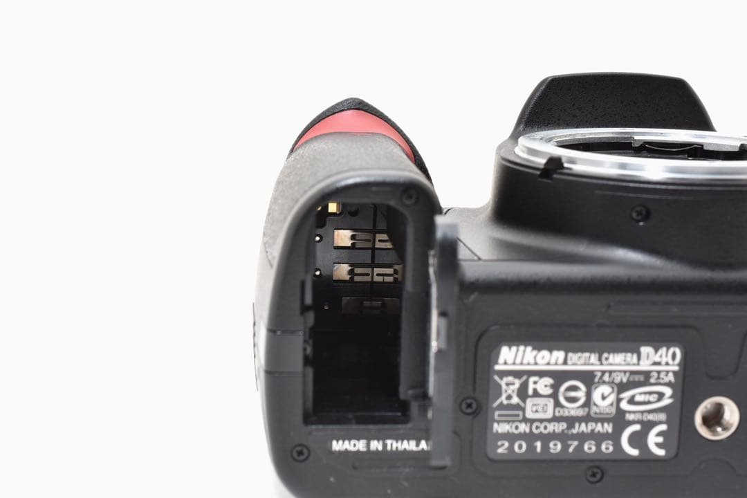 ❤️Nikon D40❤️ 一眼レフ　ダブルレンズセット　ショット数少✨ すぐ使える
