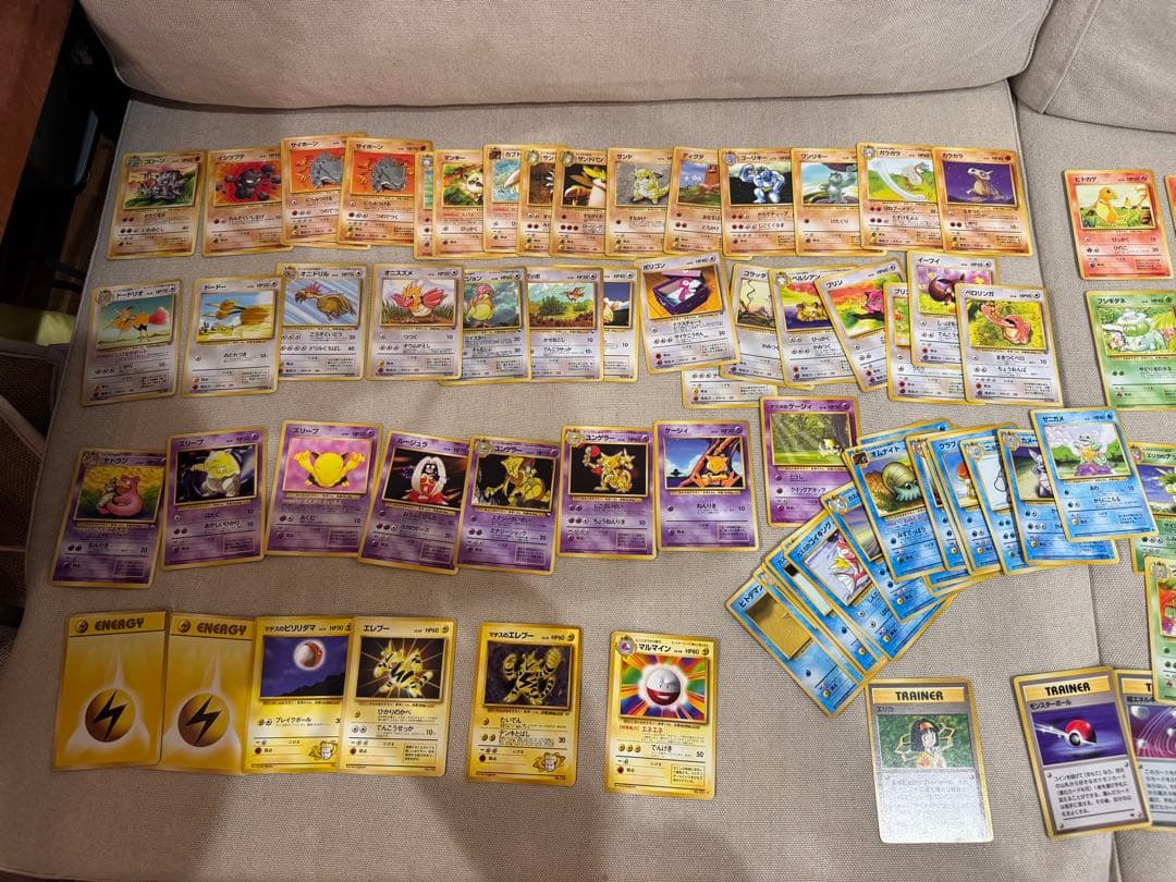 N*e様 ポケモンカード　全旧裏　100枚超え　まとめ売り