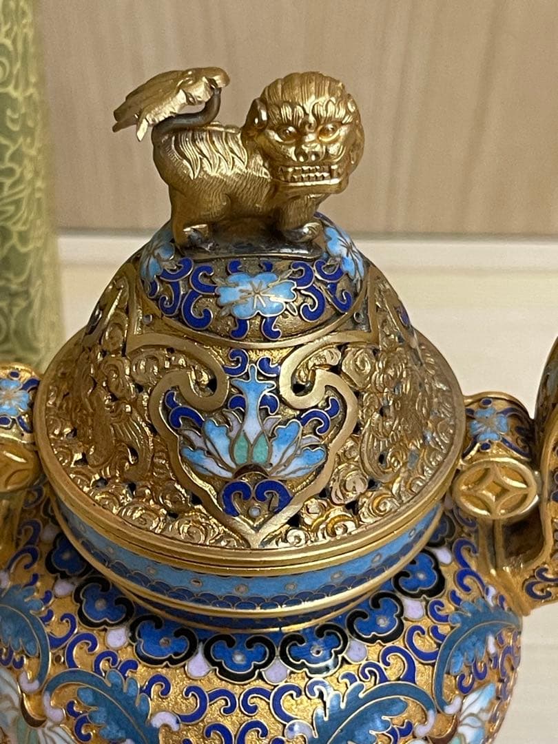 時代物 中国伝来 景泰藍 金彩纏枝花卉紋三足薫爐 骨董品 古美術