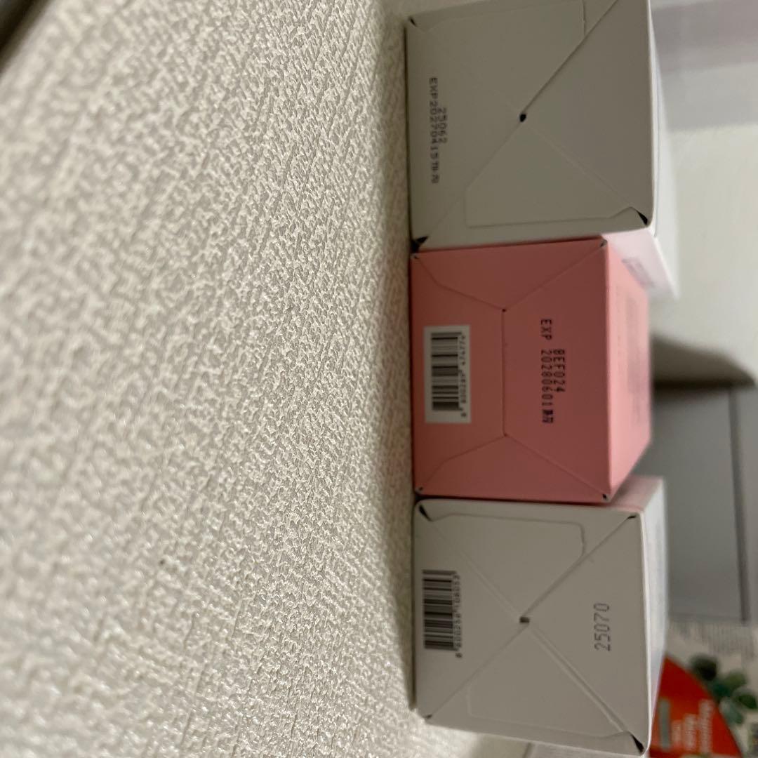 medicube PDRNピンクアンプル　クリ－ム　マスク エクゾソ－ムショット