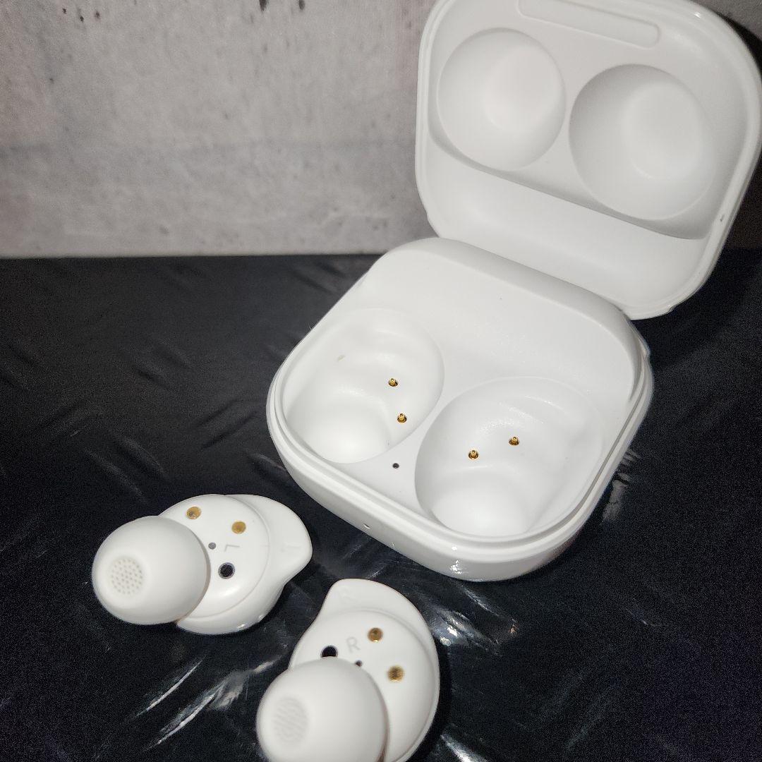 Samsung Galaxy Buds FE ワイヤレスイヤホン