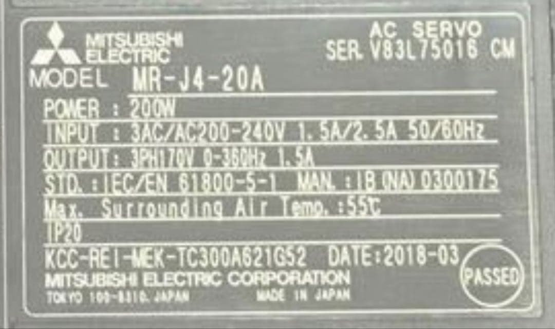 【2022年製】保管品 三菱電機 ACサーボアンプ MR-J4-40A